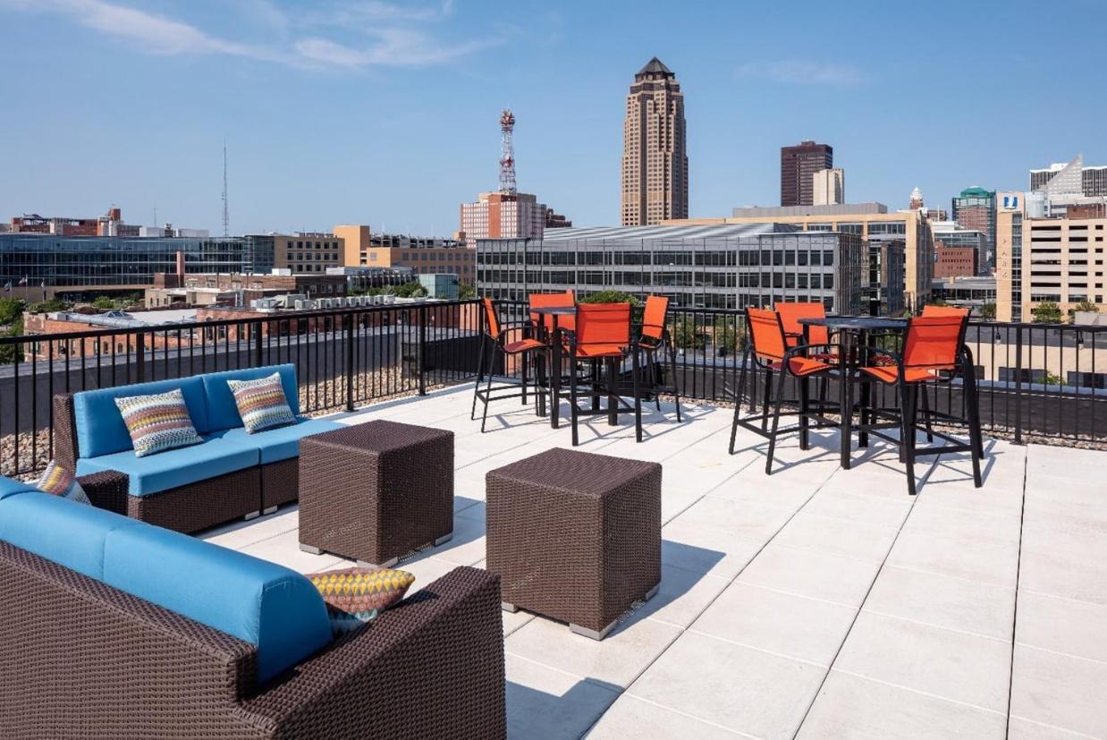Sleepover Premier Downtown Des Moines Apartments Eksteriør billede