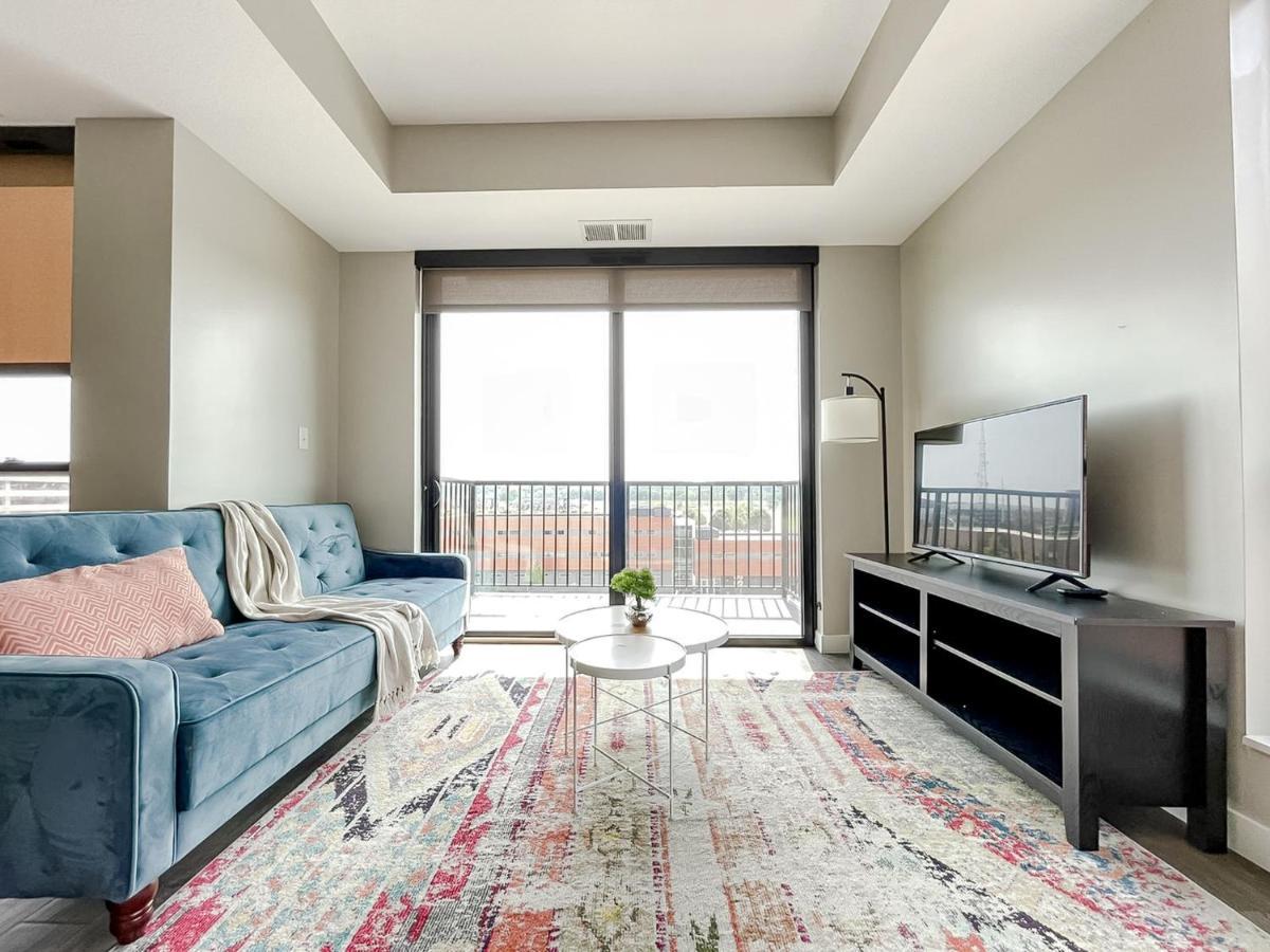 Sleepover Premier Downtown Des Moines Apartments Eksteriør billede